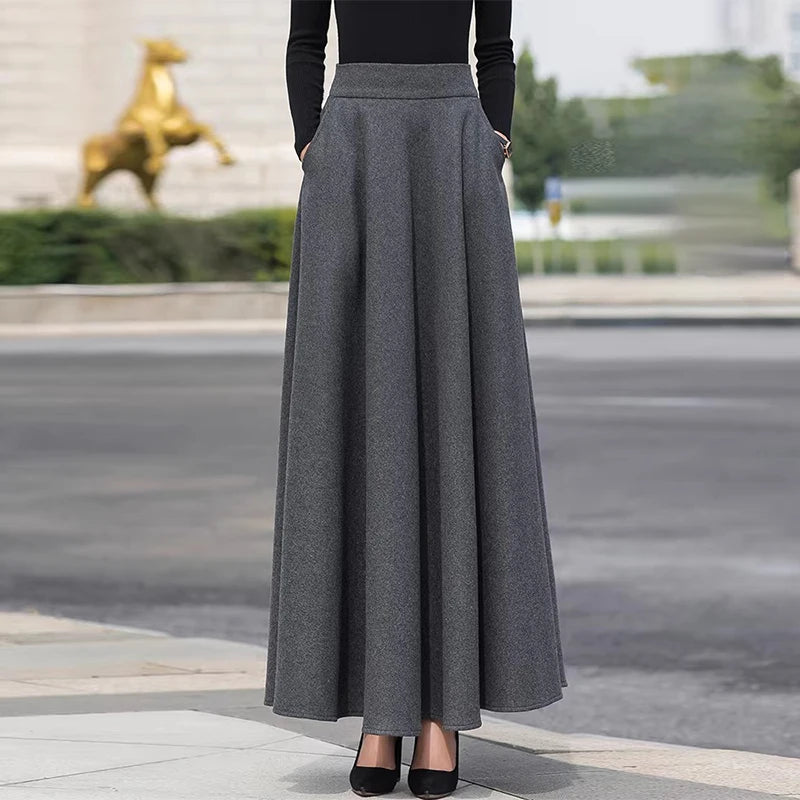 Gray wool blend half skirt, women's winter large swing slimming black long skirt, Korean style A-line high-waist umbrella skirt